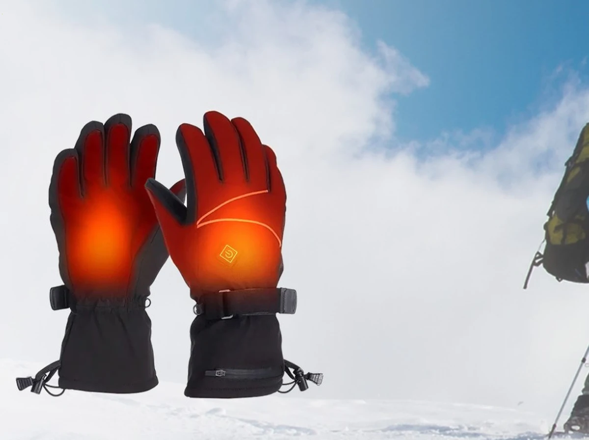 HeatGuard™ Winter-Proof Rechargeable Heated Gloves Everyday Experience