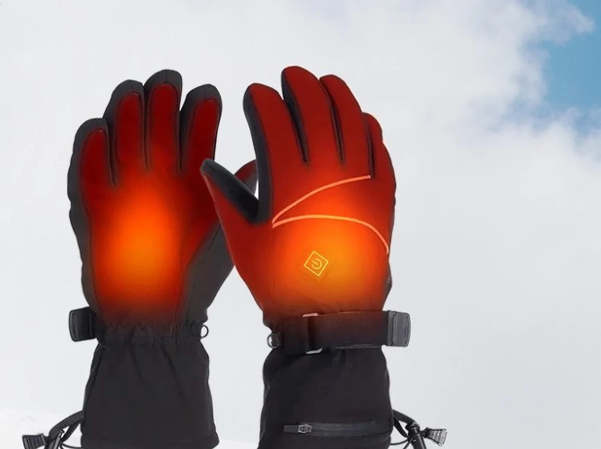 HeatGuard™ Winter-Proof Rechargeable Heated Gloves
